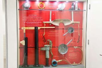 moving water exhibit showing tools used